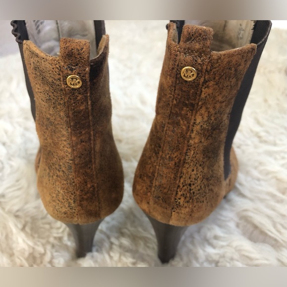 Michael Kors Leather Heeled Boot Size 10M - Picture 8 of 14